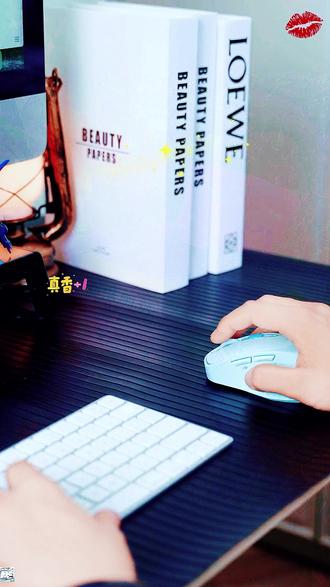 无线蓝牙鼠标,AI助力办公超高效
#AI办公利器 #多功能鼠标 #PPT实用鼠标 #语音记录鼠标 #办公必备鼠标