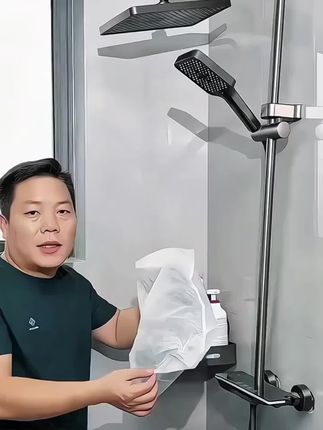 #创作灵感 洗漱用品没地方放的,可以在浴室转角装上这个#三角置物架,免打孔安装,洗漱用品都能收纳整齐还不占空间#卫生间好物 #浴室置物架#转角置物架