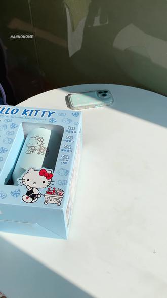 开箱山姆kitty保温杯!阳光下美貌疯狂up! #杯子控 #冰霸杯 #kitty猫 #保温杯 #水杯套装
