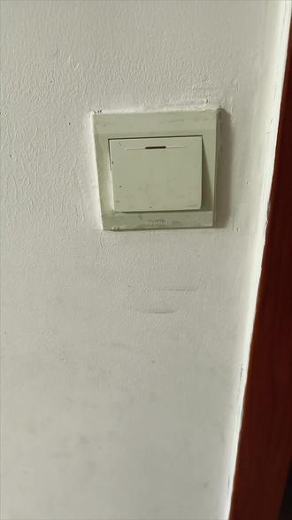 🤔看看这个魔力海绵擦!✨准备用它来清洁啦~🧹期待擦完的效果哦!擦完以后真的很满意。#魔力海绵擦 #海绵擦 #海绵擦百洁布