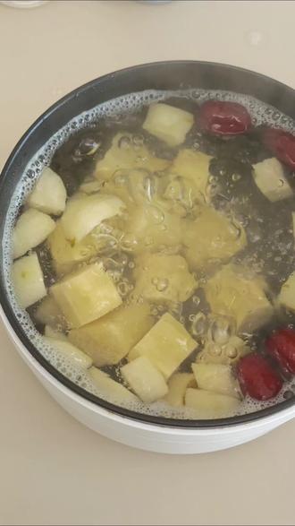 🦠高发期久ke、干ke、嗓子干痒,快来试试这碗甘蔗雪梨水,水水润润,不爱喝水的宝宝怎能喝一大碗#日常养生 #宝宝食疗方 #流感 #止咳化痰 #咳嗽