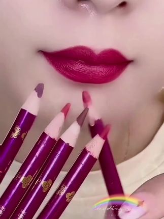 #上热门🔥 04珊瑚红 #口红唇线笔一笔两用 #好物分享 #唇线笔推荐#口红日记