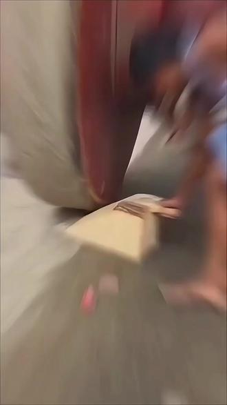 印度神庙战车搬运工,在数吨重压下赌命工作 #奇趣 #知识 #科普 #印度 #知识