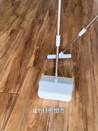 搬新家,扫把簸萁可少不了,迎新除旧,这个扫把簸萁做了全新升级,可以折叠不占空间,扫把还做了加长处理,这样扫地不弯腰,真不错#扫把 #扫把簸箕套装 #扫把套装 #扫把簸箕