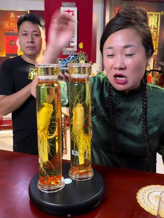 长白山人参酒,99元到手两瓶每瓶1000毫升,包邮到家@东北划拉哥 @东北划拉哥他老妹儿 @东北划拉哥他妹夫