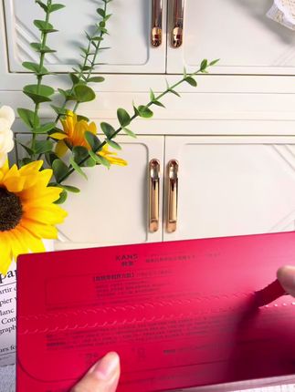 就是这个#韩束闪充棒#用一次就爱上了30岁以上的姐妹抗皱精华一定要早点用!别等满脸皱纹路路深了在用就晚了#抗皱#强烈推荐