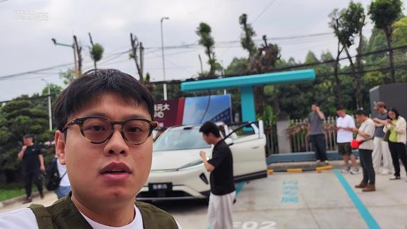 实测比亚迪海狮05,5分钟闪充补能380km,高快领航更稳健 #比亚迪海狮05 #比亚迪闪充