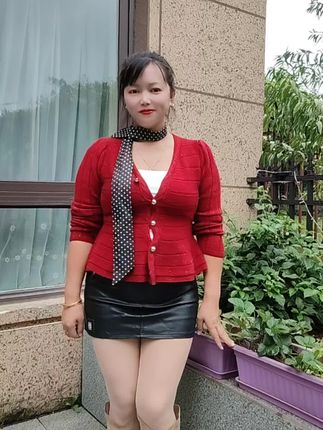 找个陪吃饭的人都没有,混得太差了,#微胖女人