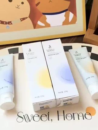 发现怀孕后,姐妹们就不要再用普通牙膏了,要舍得换孕期专用牙刷牙膏哦,淡淡的果香味还能缓解孕吐#孕期好物分享 #孕妇可以用什么牙膏 #孕妇牙膏