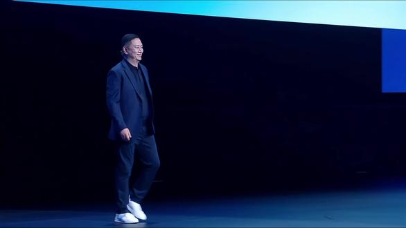 天生玩家 智趣全开 华为乾崑启境GT7全球首秀 #启境汽车 #华为乾崑 #新一代智能猎装 #启境汽车品牌发布会暨GT7首秀 #新车 3月17日,以“天生玩家,智趣全开”为主题的启境品牌发布会暨启境GT7全球首秀在广州盛大举行。华为乾崑与广汽集团联手打造的全新智能新能源品牌启境(AISTALAND) 正式亮相,首款力作启境GT7震撼登场并同步开启盲订。