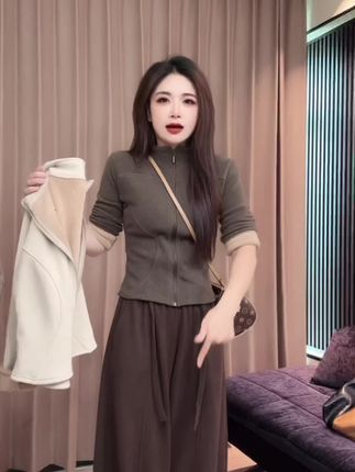 加绒加厚短外套女秋冬外穿 保暖瑜伽上衣#保暖又好看