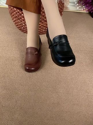 #高级感穿搭 #简约大气 #复古鞋 #软底软面穿上超舒服