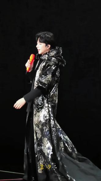二巡@南京 2026.4.18 最喜欢的Talk环节 谈话过程“雨露均沾” 同时也为南京打call,不忘初心&懂得感恩,真的是优质爱豆,人生榜样👍💗#演唱会现场 #刘宇宁 #刘宇宁演唱会 #带着我担满世界打卡 #我担秒了全世界