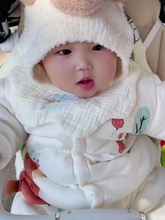 人类幼崽的可爱瞬间😆 #人类幼崽