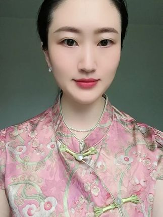 盐津铺子手撕面包真的太划算了,一个还不到一块钱,早餐来两个,真的方便又好吃#零食推荐面包#手撕面包 #盐津铺子 #零食推荐官