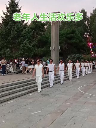 #哥也不是当年的歌#寻找秀场上的美