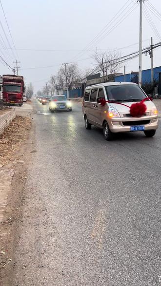 自信人生二百年 会当水击三千里#结婚