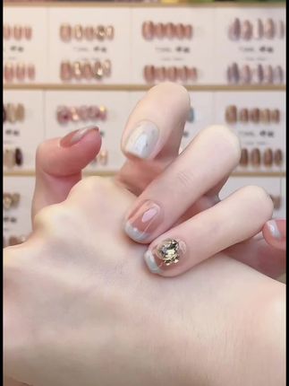 #夏天美甲 #超好看的美甲 #美甲💅 #显白美甲 #纯手工穿戴甲