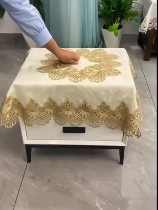高档欧式蕾丝花边家用卧室床头柜桌布盖布盖巾防尘罩边柜台布纯色#居家好物 #高档大气上档次 #美观实用 #床头柜盖布