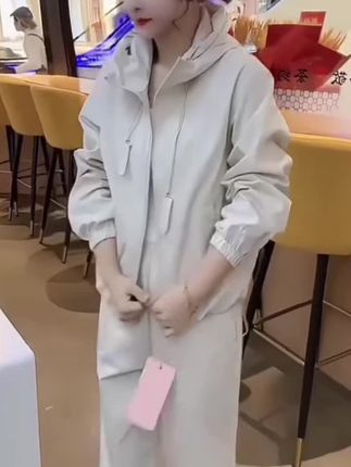 #新款时尚套装#初秋新款套装#时尚两件套#套装#气质感穿搭