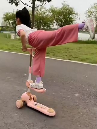 滑板车儿童带座椅适合12345678岁滑步男孩女宝可坐可骑公主款折叠#平衡车滑步车 #儿童平衡车 #儿童滑板车 #折叠滑板车