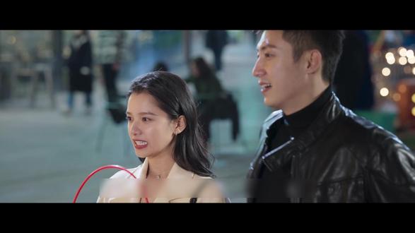 30岁单身汉第一次约会 #黄景瑜 #张婧仪 #他从火光中走来 #热点 #电视剧