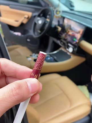 前女友送的,虽然分开了,但是一直带在身上