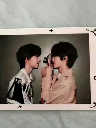 第三集/让我们释放一下爱意
奇奇公开四周年快乐~
小奇小文情人节快乐~💙💗🤟#奇文 #左奇函 #杨博文