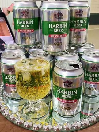 69块9到手两大箱足足有48罐,#哈尔滨啤酒 一罐才一块多钱! 天气越来越热了。趁着有活动,赶紧囤上两箱! #啤酒 #哈尔滨醇爽啤酒