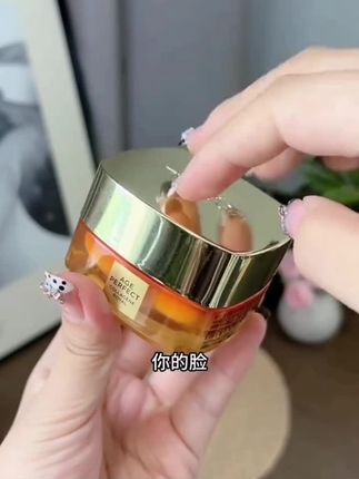 胶原流失快先别慌 欧莱雅小蜜罐面霜拯救你的熬夜肌#欧莱雅小蜜罐面霜 #面霜推荐 #换季必备 #拯救熬夜肌 #妈生皮