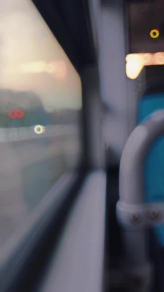 乌鲁木齐公交车告别了1元时代。#公交车