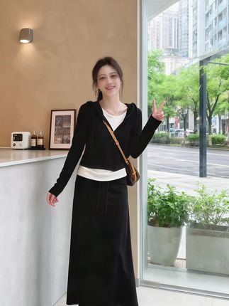 #休闲舒适 #出游穿搭 #套装显瘦穿搭 #温柔穿搭 #韩系穿搭