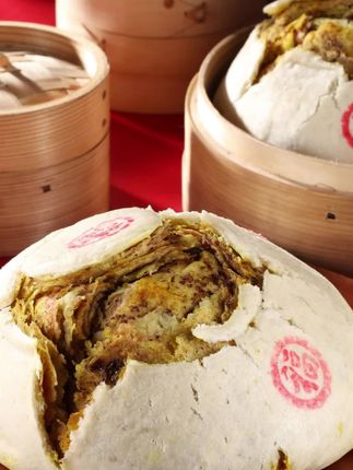 甘肃永登千层饼月饼千层饼兰州玫瑰花馍烤馍胡麻香豆蒸馍#你的中秋团圆搭子前来报到#太好吃了 #传统糕点 #超好吃 #千层月饼