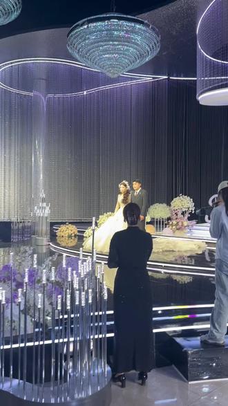 @加伟 妹妹婚礼主持工作圆满结束,衷心祝福两位#现场live #加伟大圆 #婚礼现场 #长兄如父 #婚礼主持人仙池