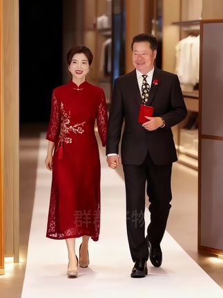#春秋新款 #婚宴妈妈装 #优雅气质 #端庄大气#高定礼服