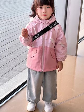 这辈子你或许会后悔很多事情 但唯独不会后悔的就是生下了孩子 因为她那么可爱 一定会治愈你的所有的不愉快✨~#我的女孩
