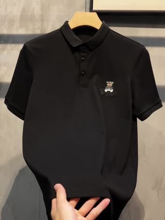 领口不软塌,袖口不紧绷,细节里藏着对日常的尊重#品质男装 #高级感穿搭 #polo衫