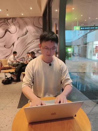 假期突发工作,还要随身携带电脑?今天我发现一个好用的工具,用手机就能给你远程进行办公!
三端全量免费开放
#TRAESOLO #TRAE #AI #我在星巴克SOLO