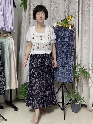 #女装穿搭 #出游穿搭 #半身裙#减龄显瘦穿搭 #百搭款