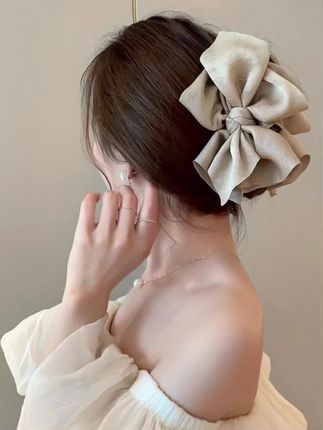 法式气质蝴蝶结抓夹高级缎面轻奢鲨鱼夹显发量饱满气质发夹#抓夹 #发夹 #鲨鱼夹