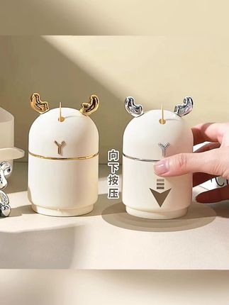 牙签盒自动弹出高档高颜值家用个性创意奶油风网红可爱小鹿牙签筒#自动弹出牙签盒 #高颜值牙签筒 #个性创意牙签盒 #奶油风牙签筒 #小鹿牙签筒
