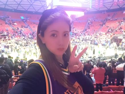 从上海出发到旧金山,再飞盐湖城,十几个小时后坐在了盐湖城NBA全明星赛的球馆,目前只看到了韦德和字母哥#篮球🏀 #2023全明星 #NBA