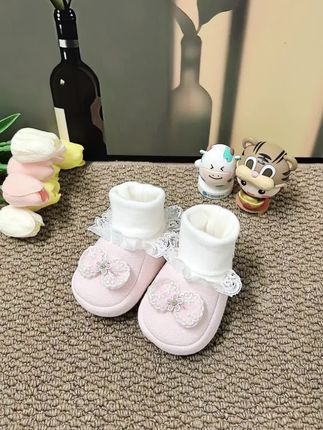 #创作灵感 宝宝春秋季软底学步鞋新生儿0-1岁女宝宝套脚袜鞋防滑不掉#宝妈分享 #母婴好物 #萌宝穿搭 #巨量千川
