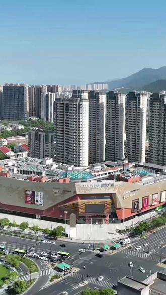 五一活动精选~这个五月来吾悦,赴一场青春之约! #我爱你五月 #吾悦爱青春 #枕头大战 #热点