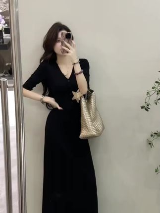 【大婷婷】长裙纯欲风夏季短袖条纹设计感连衣裙女装时尚减龄DT1358#连衣裙 #长裙 #纯欲风 #减龄穿搭 #显瘦穿搭