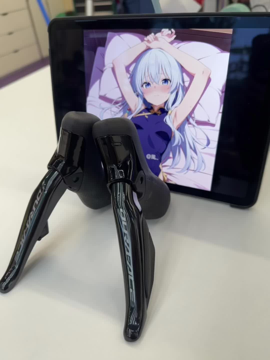 黑丝、白丝、不如我的dura-ace 机械黑丝,手变诱惑#自行车 #duraace #手变头 #女骑 #骑行