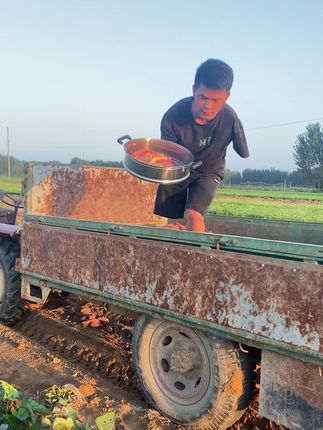 2025现挖沙地蜜薯,又糯又甜,无筋无丝 #西瓜红蜜薯 #沙地红薯 #三农 #优质农产品