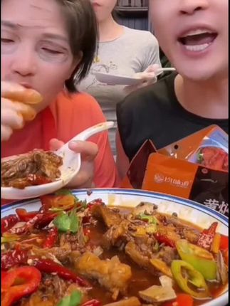 #黄焖调味酱 #这也太好吃了 #味道嘎嘎香 做出来的菜美味可口,其它调料都不用放了,吃起来又香又好吃