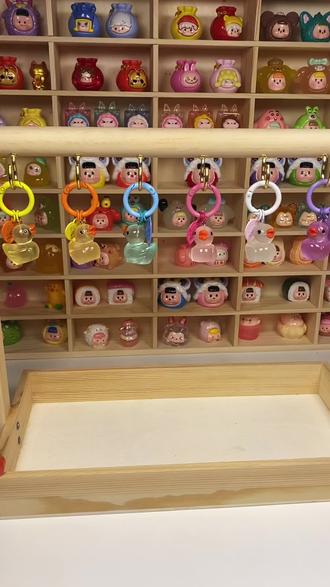 #手工diy #解压神器 #解压时刻 #原创手作 #diy 今天灯牌礼全部都是夜光鸭鸭~@抖音小助手