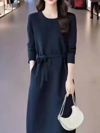 #气质穿搭 #穿搭 #连衣裙 #谁穿谁好看 #新款上新 秋季穿搭